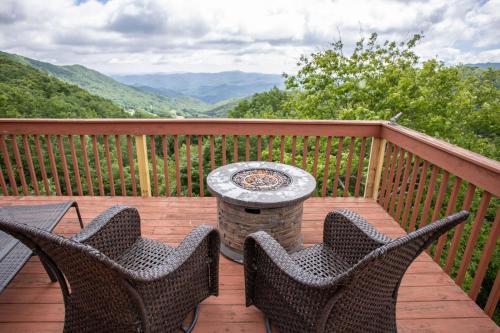 Four Diamond Escape - last minute hotel in Unknown City