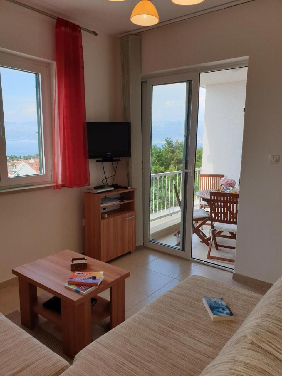 Wonderful Sea View Swimming Pool Private Parking in Supetar, Croatia