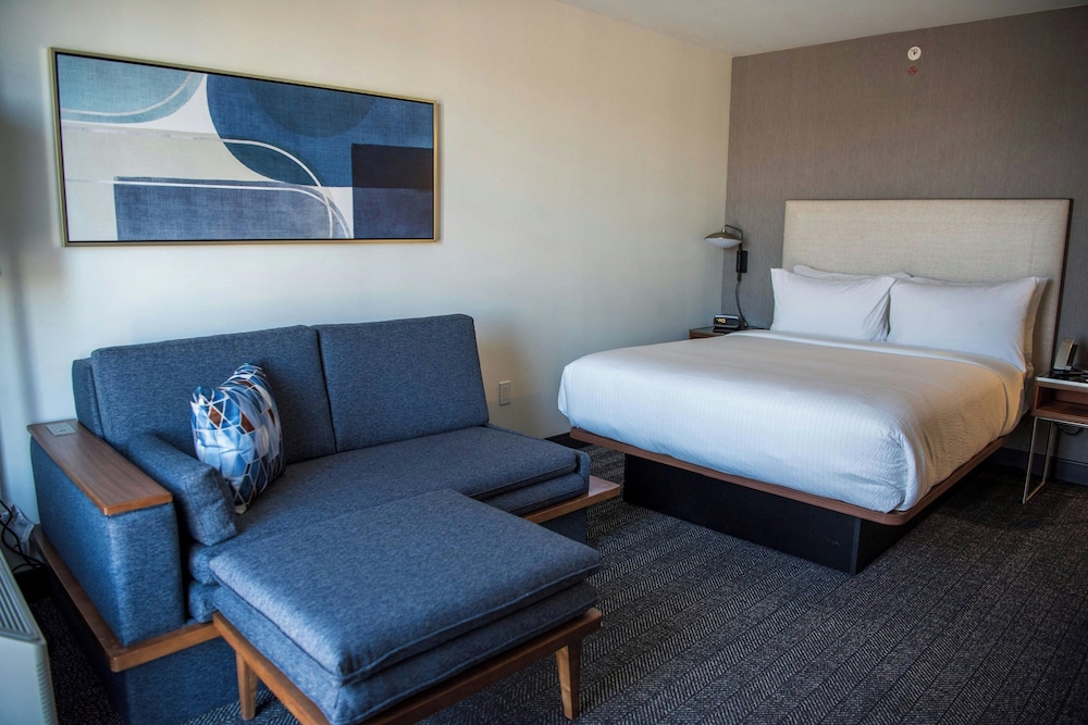 Courtyard by Marriott Lake City - photo 25