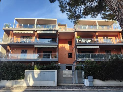 Homiday Residence K1 SciKKoso — 4-Star Luxury Hotel in Pineto, Italy
