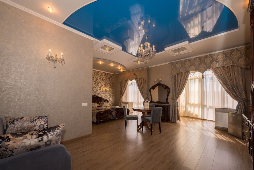 Hotel Monarch — Anapa — photo 3