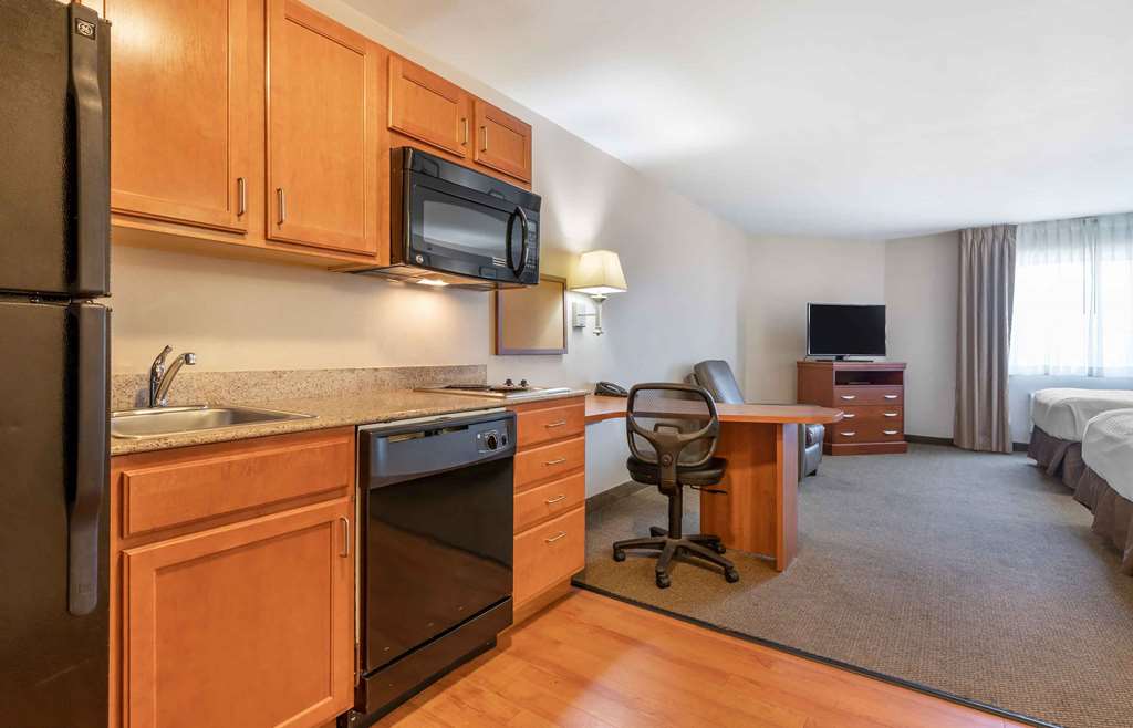 Extended Stay America Suites Bartlesville Hwy 75 - photo 36