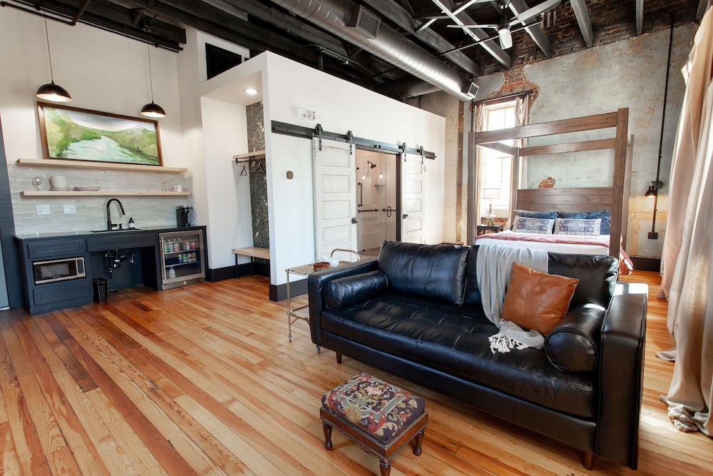 The Lofts 3rd and Main - photo 37