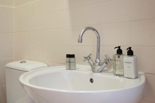 The Muizenberg Beach Retreat