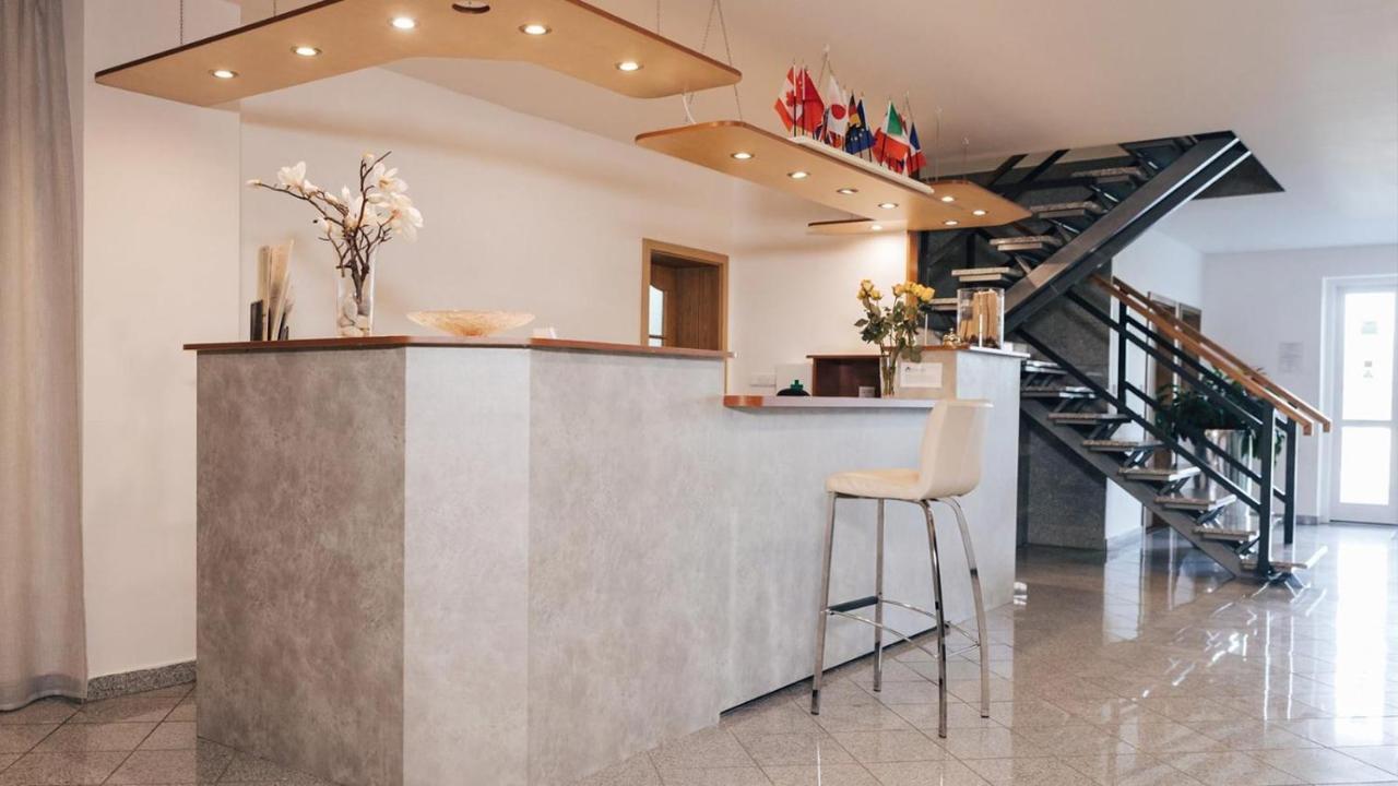 Penzion Solid Spa — 4-Star Luxury Hotel in Mlada Boleslav, Czech Republic