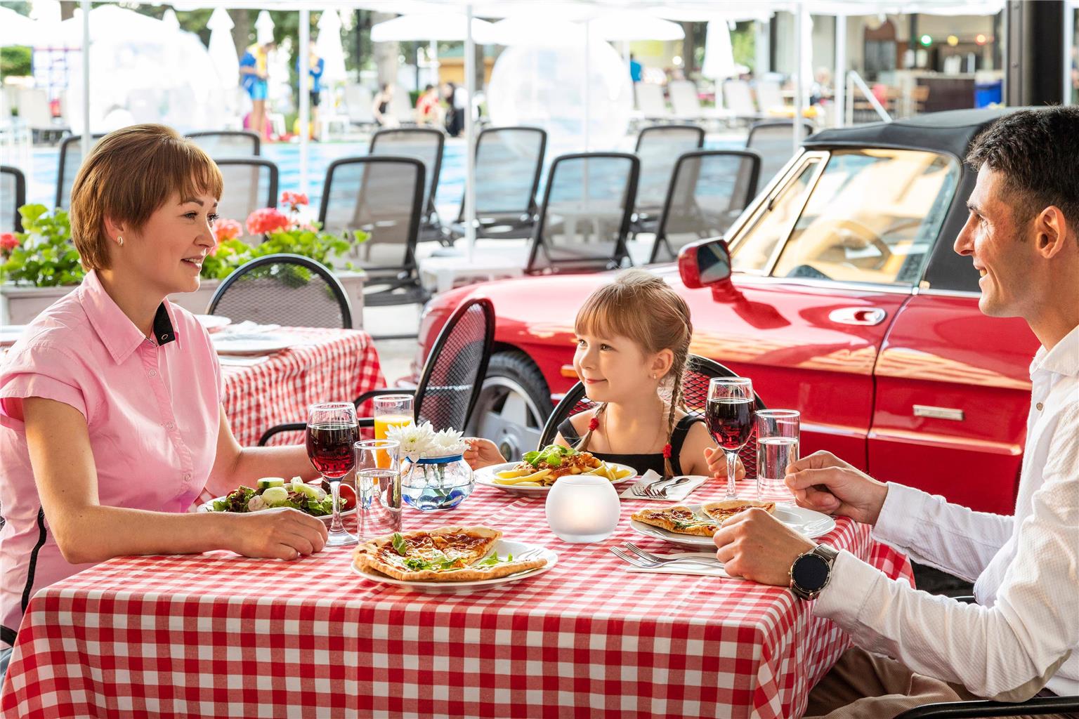 מזון ומשקאות
