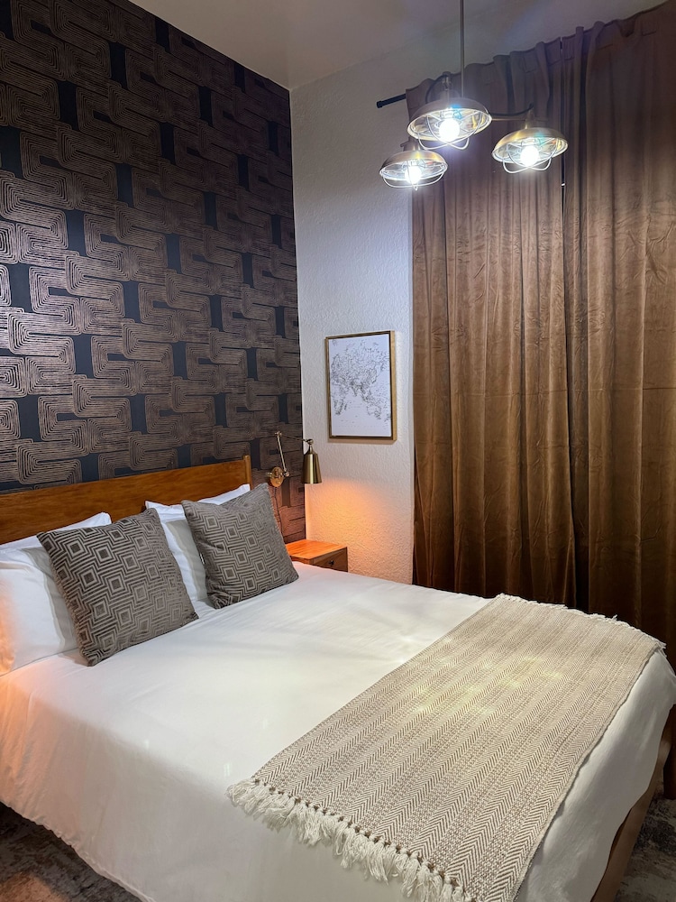 The Block Hotel Bisbee - photo 10