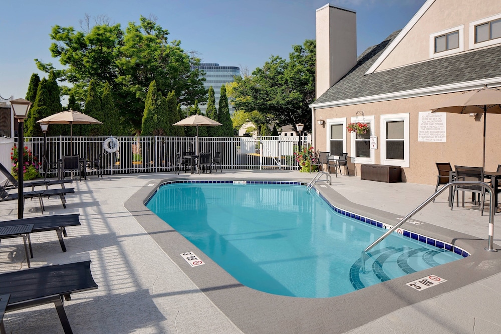 Residence Inn by Marriott Louisville - photo 17