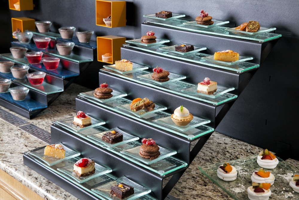 מזון ומשקאות