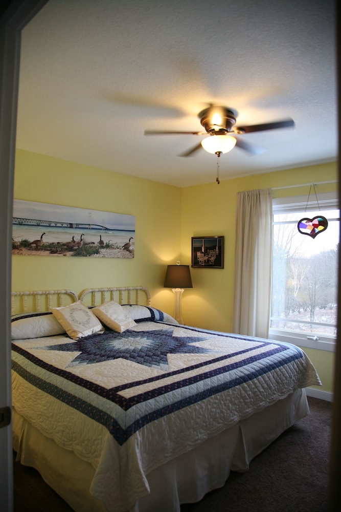 Sweetfern Inn - photo 6