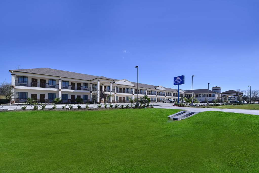 Americas Best Value Inn & Suites Cuero — hotel in Cuero
