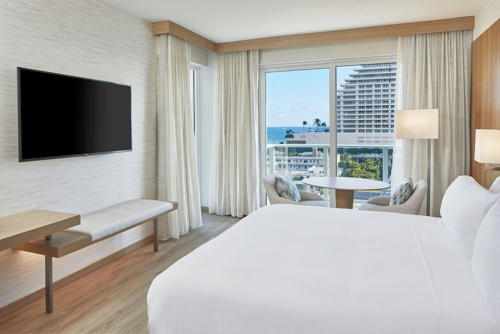 AC Hotel by Marriott Fort Lauderdale Beach - photo 18