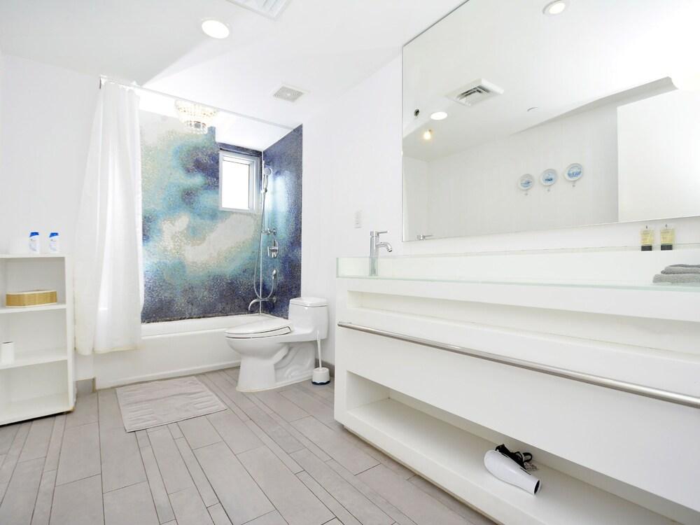 Huge Suite 3 Rooms up to 9p 5 Hotel Sobe #916 - photo 30
