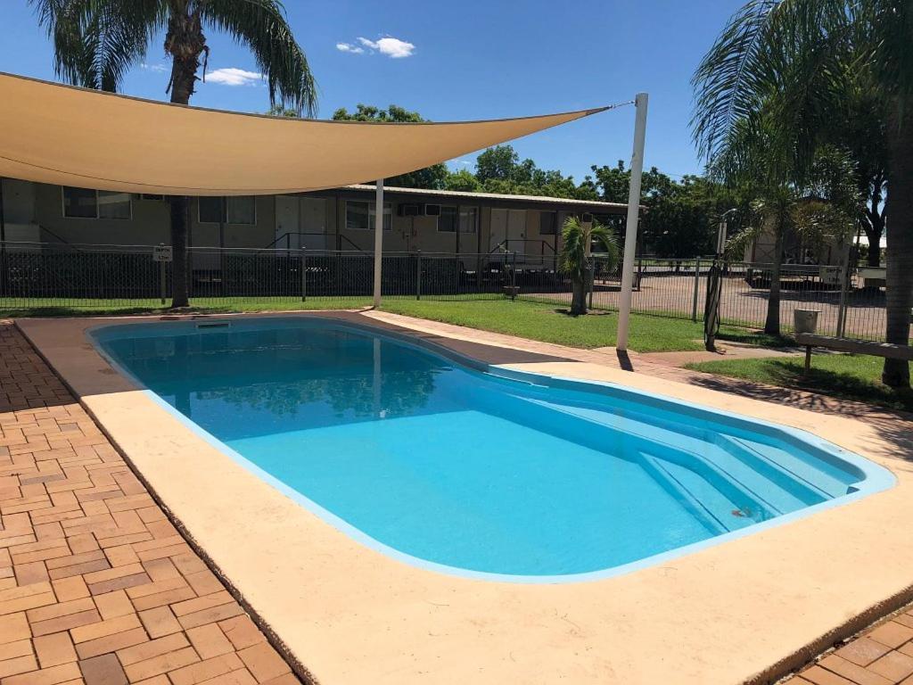 Cloncurry Caravan Park Oasis — hotel in Cloncurry