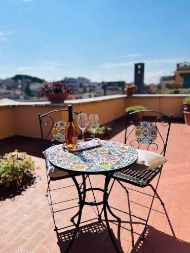 Enzo House — 4-Star Luxury Hotel in Rome, Italy
