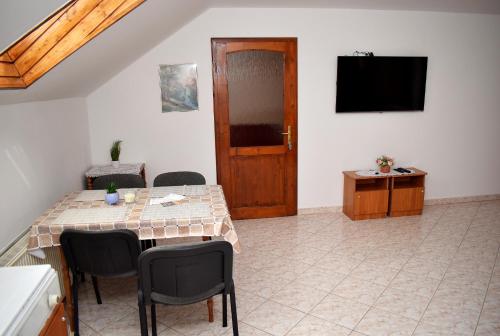 Nóra apartman — Harkany — photo 2