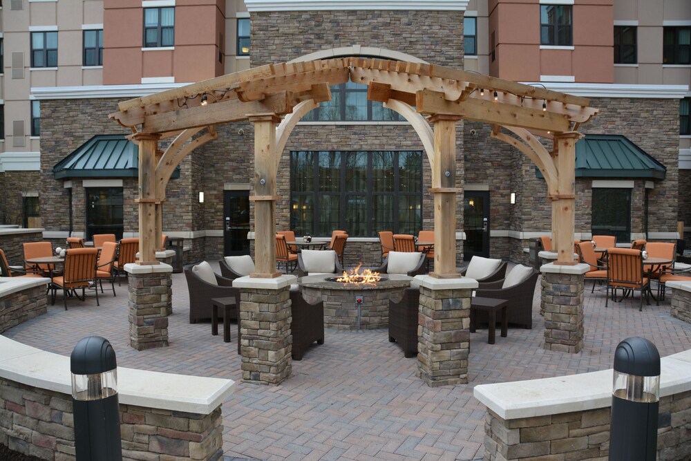 Staybridge Suites Albany Wolf Rd Colonie Center by IHG - photo 25