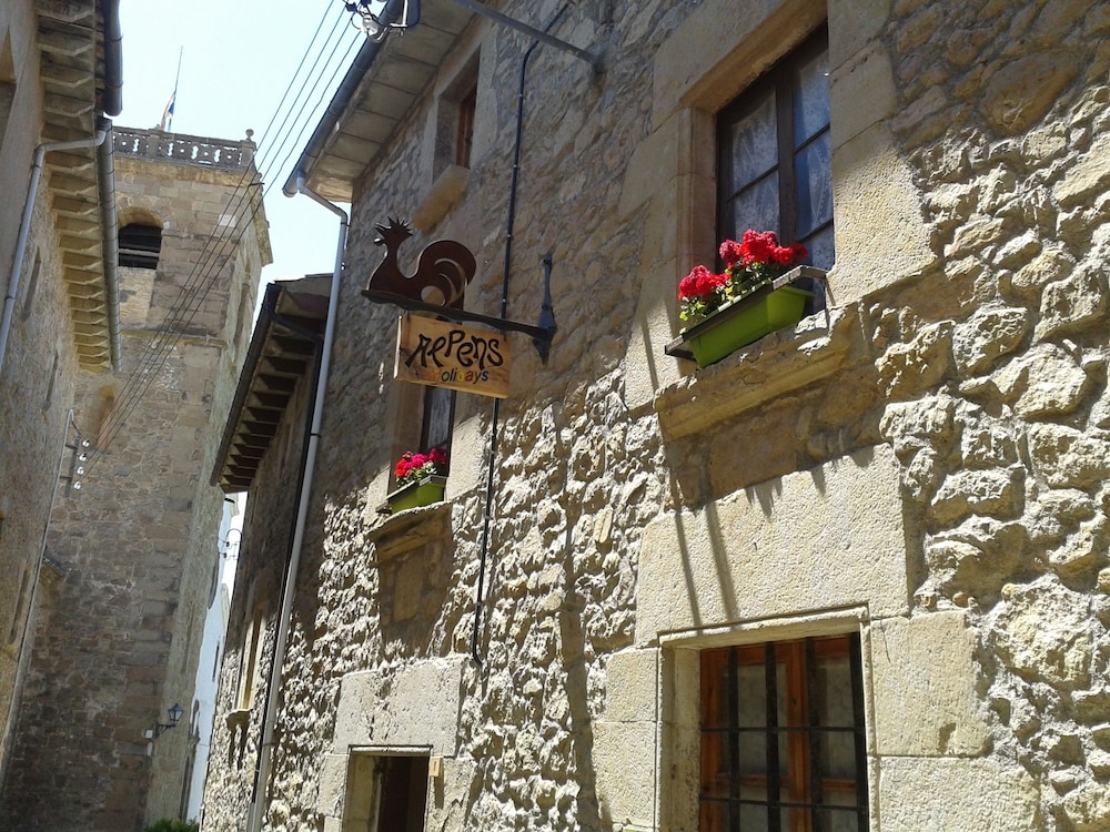 AlpensHolidays — hotel in Alpens
