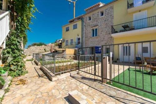 Stone Casa