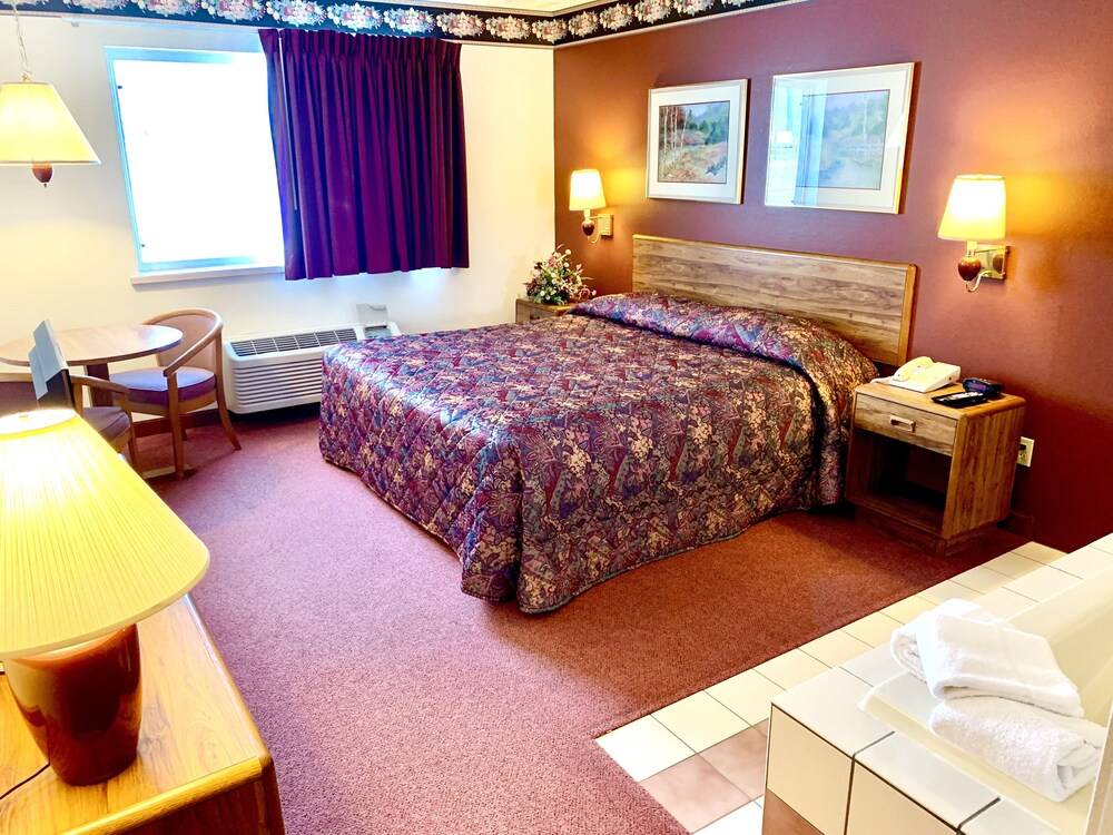 Countryside Motel - photo 7