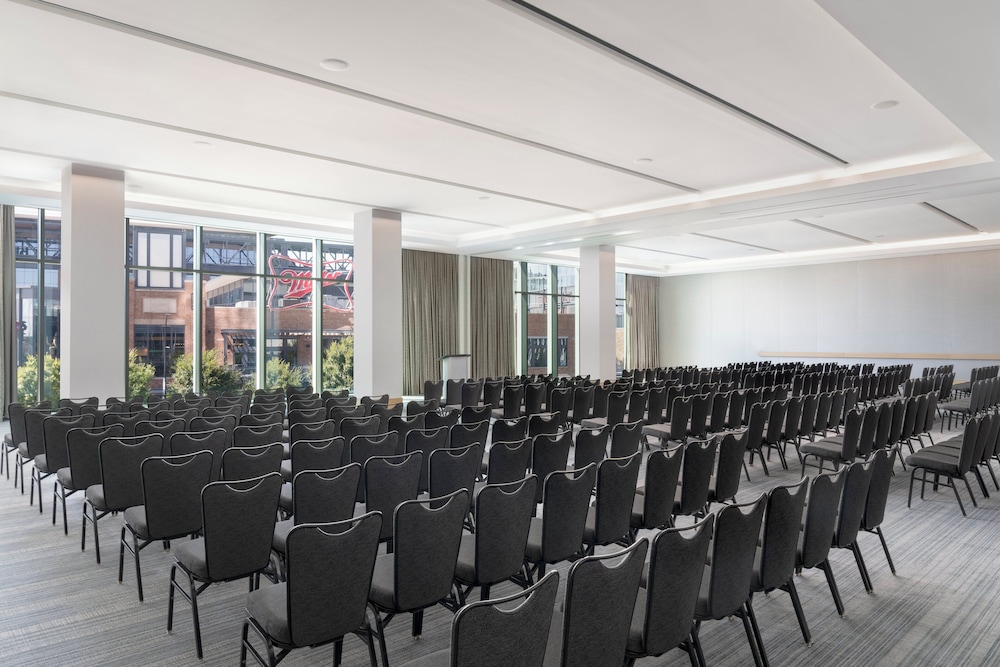 Loews Arlington - photo 75