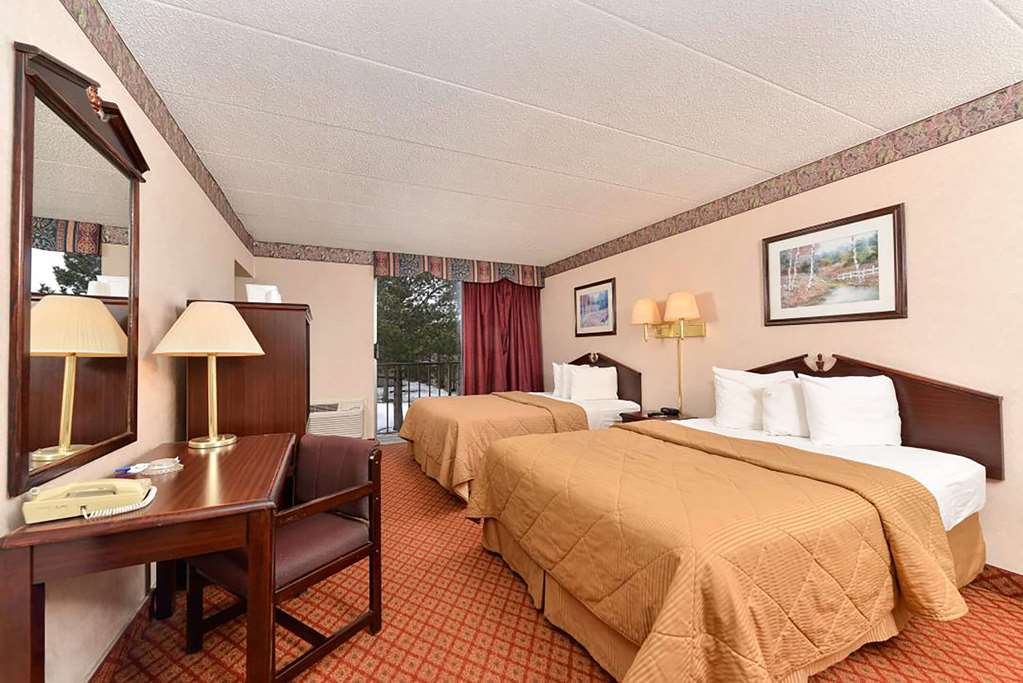 Baymont by Wyndham Northwood - photo 8
