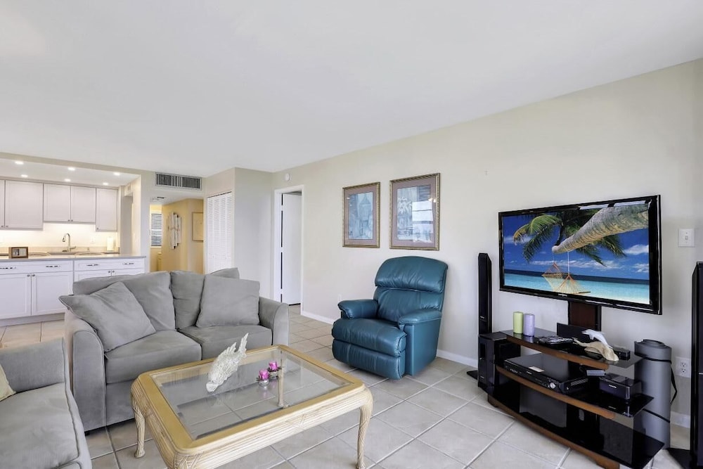 South Seas Tower 3 603 - photo 36