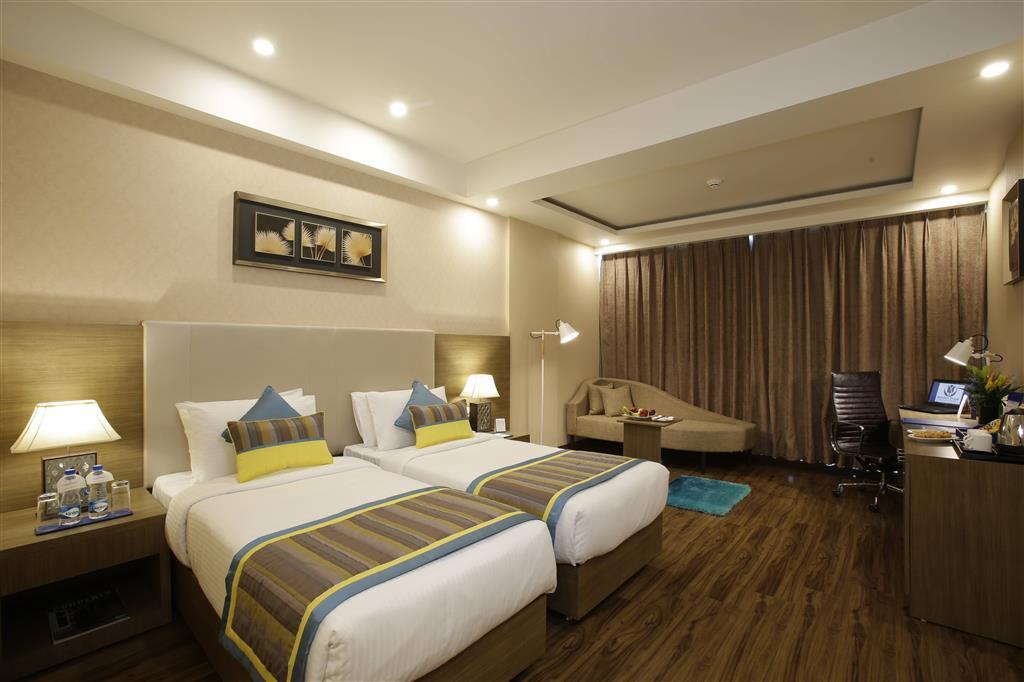 Radisson Suites