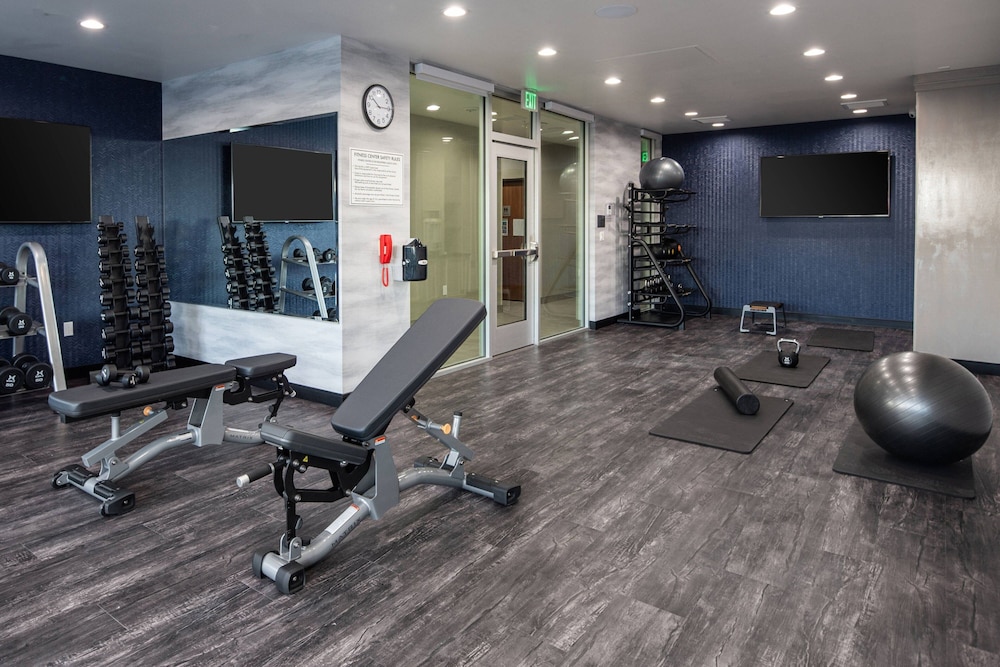 Fairfield Inn & Suites by Marriott Anaheim Los Alamitos - photo 29