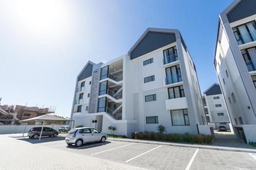 10 on Bellamare near the Beachfront — 4-Star Luxury Hotel in Port Elizabeth, South Africa