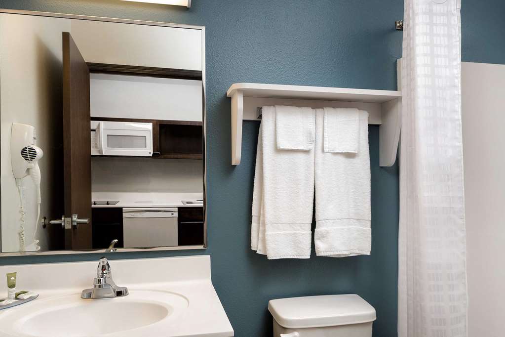 WoodSpring Suites Houston IAH Airport - photo 21
