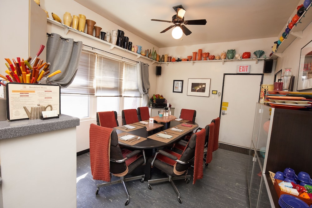 Ray's Bucktown B&B - photo 47