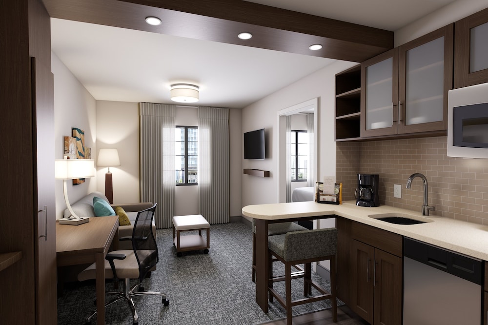 Staybridge Suites Southgate Detroit Area - photo 7