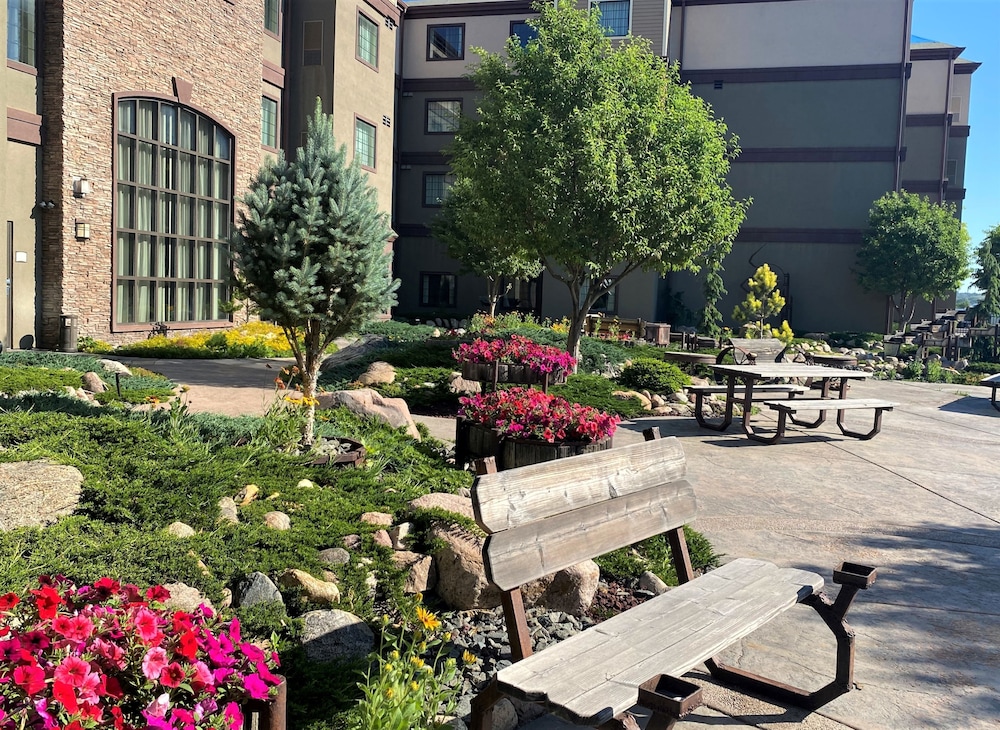 Staybridge Suites Great Falls by IHG - photo 74