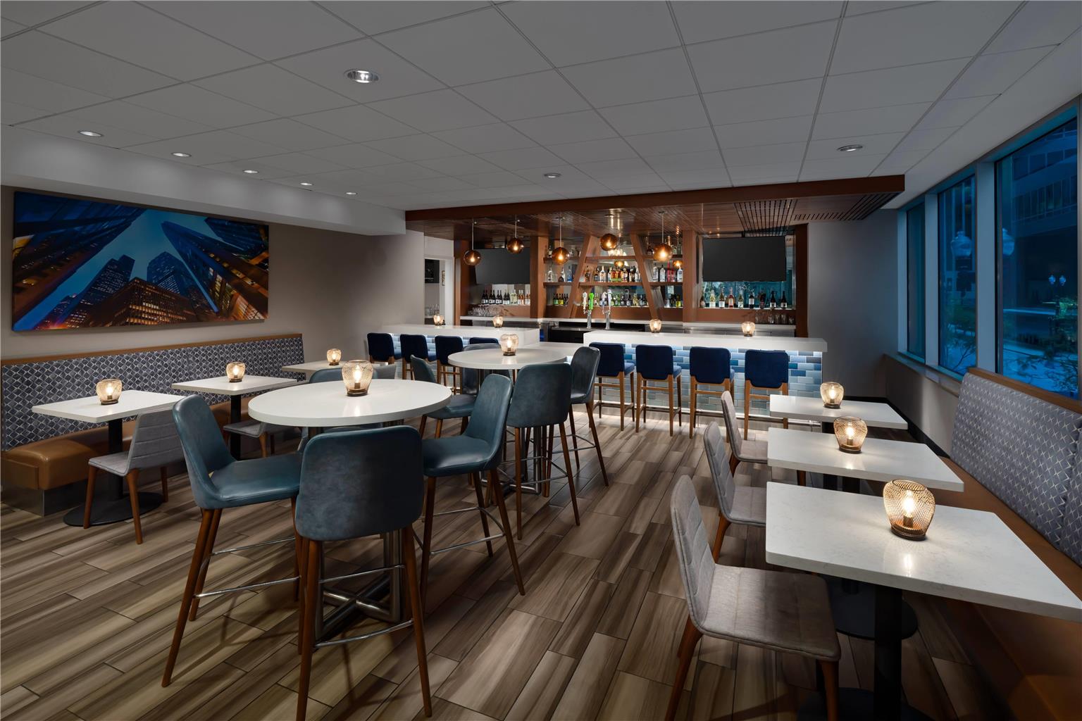 La Quinta Inn & Suites by Wyndham Chicago Downtown - photo 71