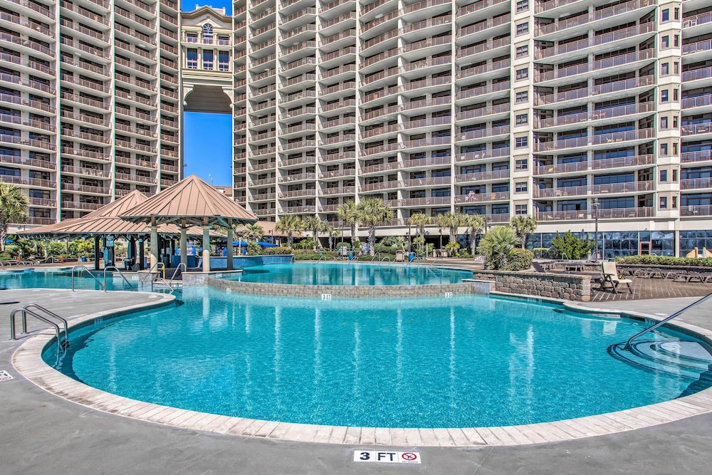 Resort Perks and Pools Townhome By Barefoot Landing - photo 24