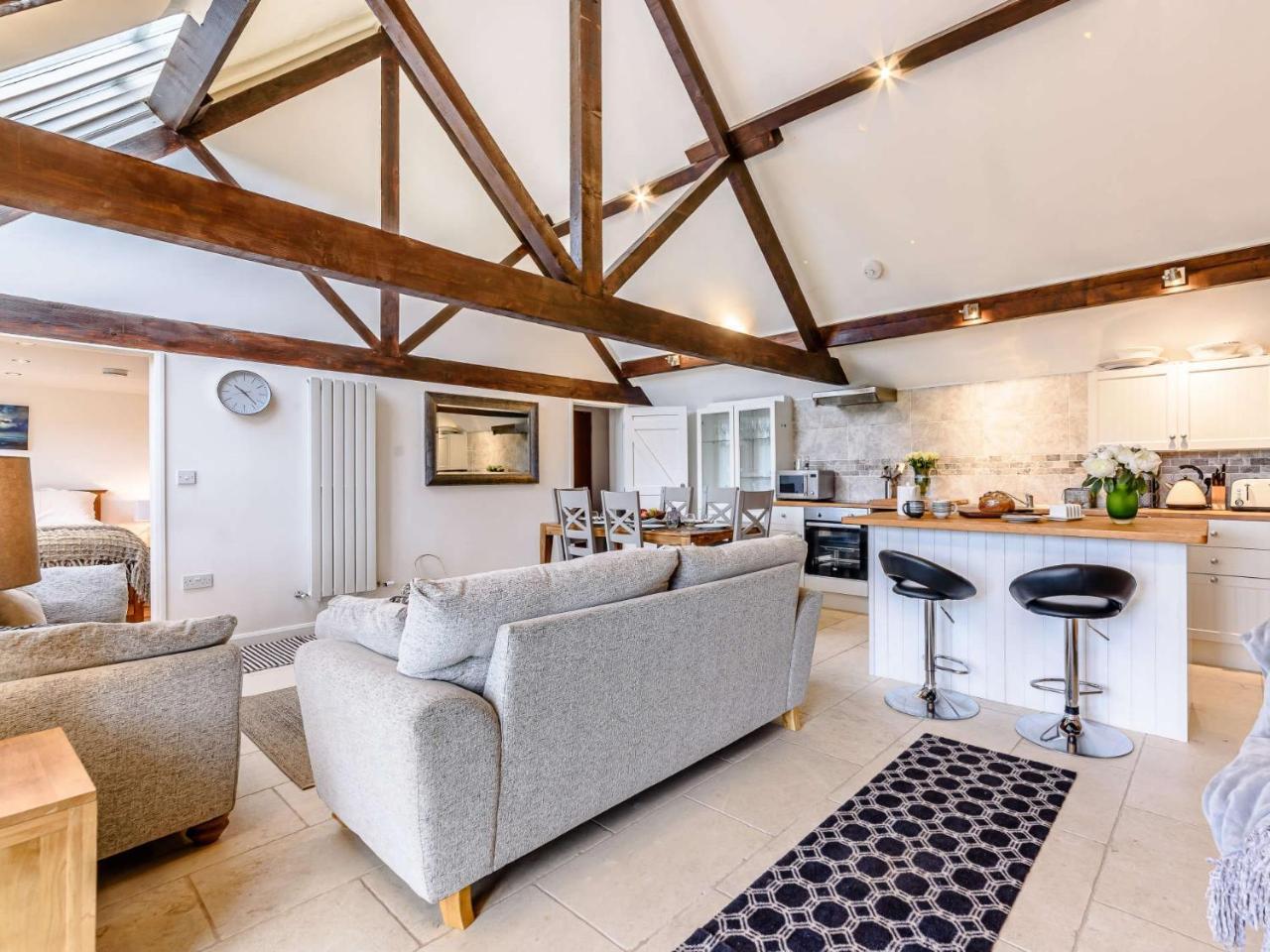 3 Bed In Chippenham Oc 77334 — Chippenham