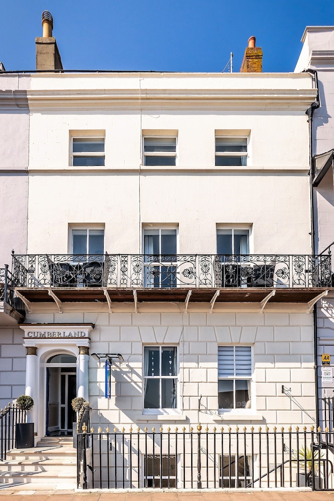 The Cumberland - carbon neutral hotel in Weymouth