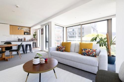 Comfort Meets Flexibility in this 2 4 1 Deal — 4-Star Luxury Hotel in Wellington, New Zealand