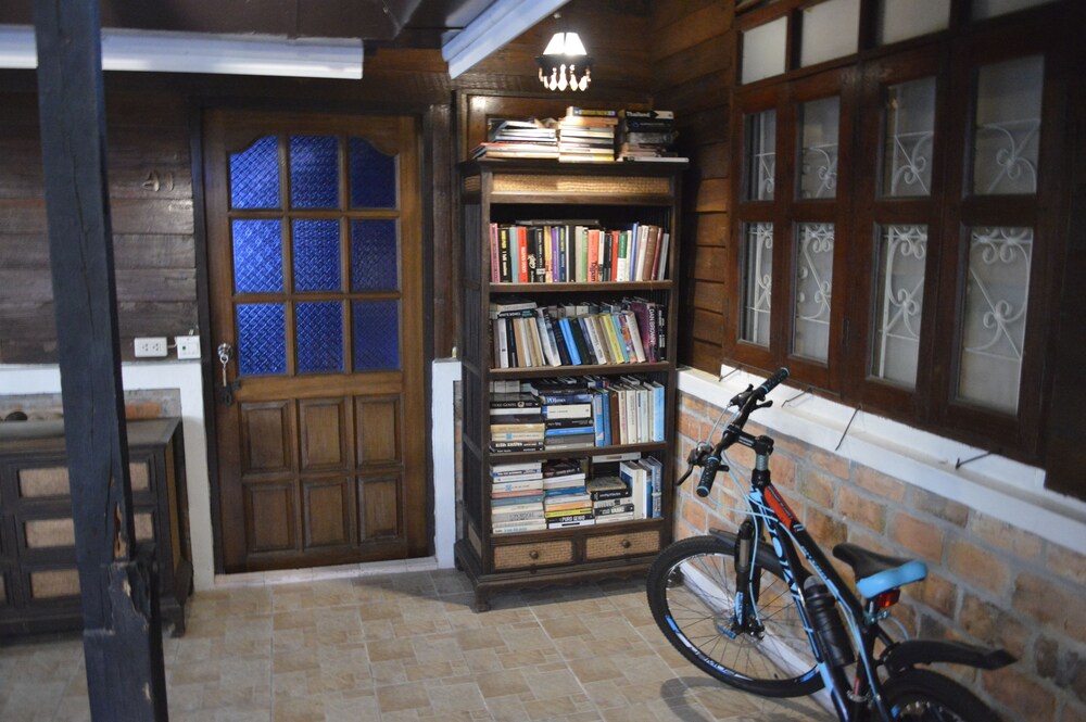 4 Bed in Machynlleth oc wad350 — hotel in Cemaes Bay