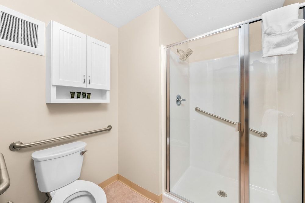 Gold Coast Inn - photo 8