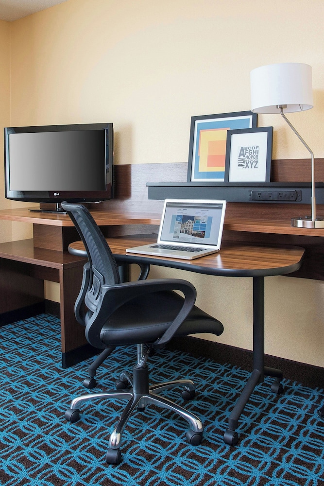 Fairfield Inn & Suites by Marriott Branson - photo 8