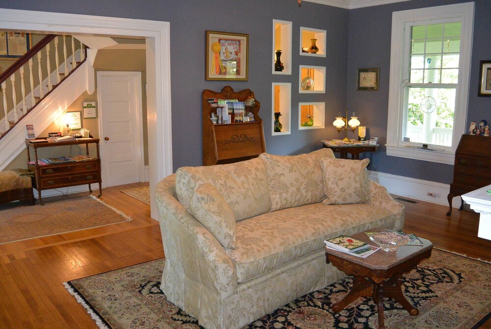 Fig Street Inn - photo 3
