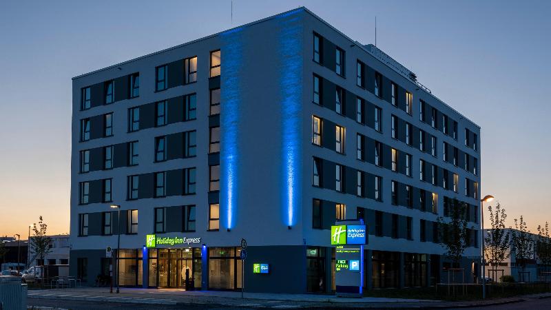 Holiday Inn Express Krefeld Dusseldorf in Krefeld, Germany