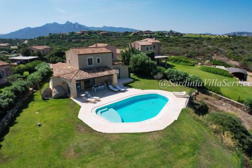 Villa Lighthouse 5 Porto Cervo — 4-Star Luxury Hotel in Porto Cervo, Italy