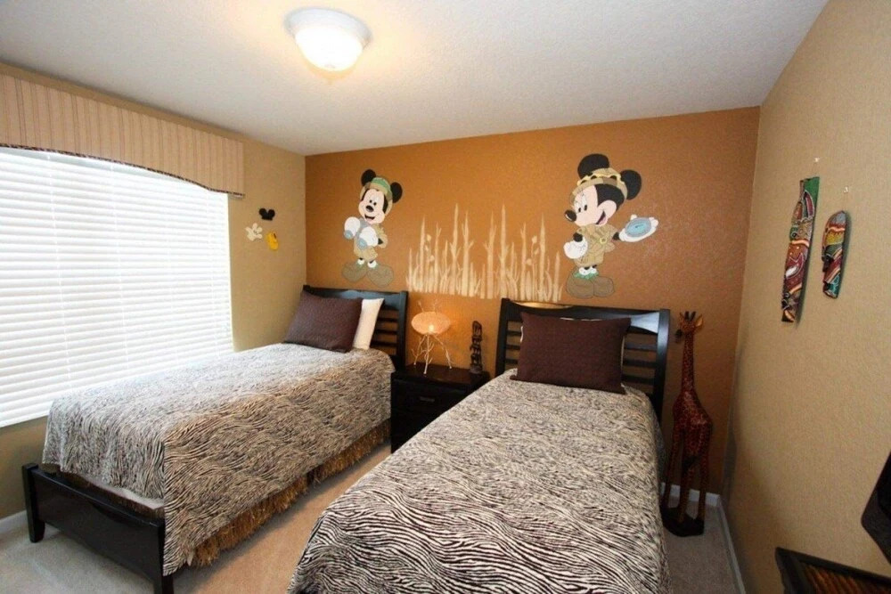 Stunning 6 Bedroom 4 Bath Villa With Private South Facing Pool Kissimmee — 4-Star Luxury Hotel in Kissimmee, United States
