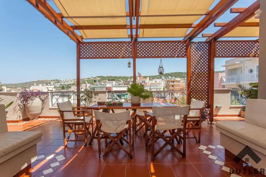 Sea view maisonette in Chania, Greece