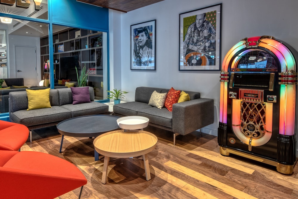 Hotel Indigo Memphis Downtown by IHG - photo 8