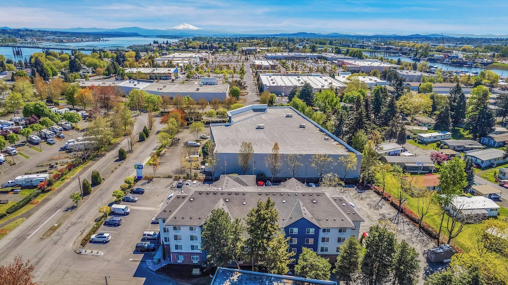 Holiday Inn Express Hotel & Suites Portland Jantzen Beach by IHG - photo 122