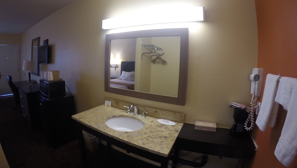 Americas Best Value Inn Blythe - photo 22